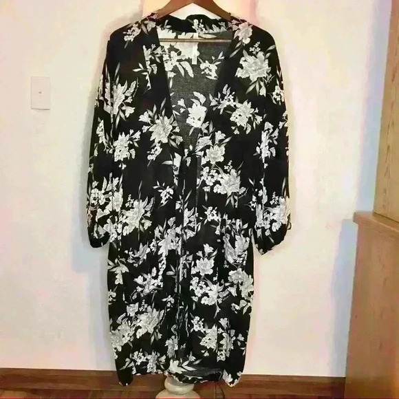 Spiritual gangster Maya Kimono cover up robe One size - Picture 5 of 10